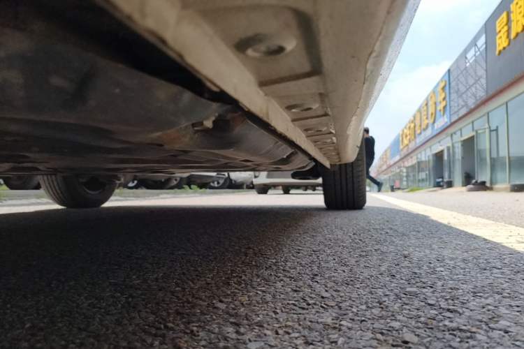 Used Wuling Bingo 2023 333 km Lingxi Connected Version Left Side Sill