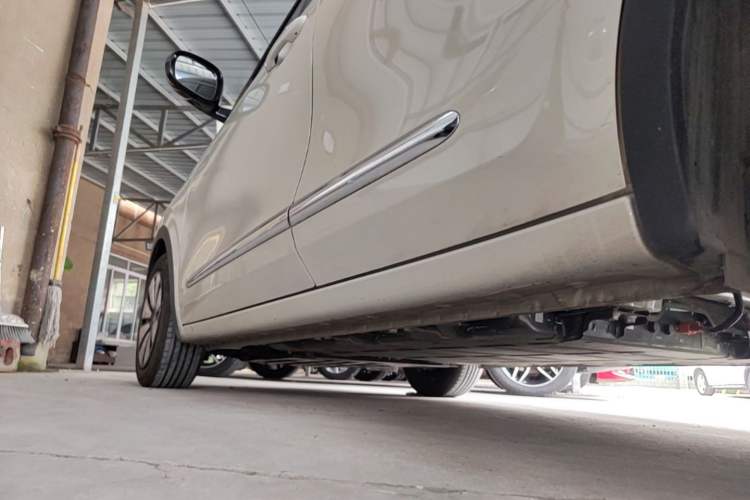 Used Wuling Bingo 2023 333 km Lingxi Connected+ Version Left Side Sill