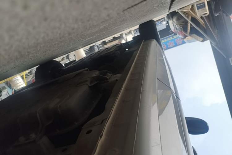 Used Wuling Bingo 2023 203km Light Edition Left Side Sill