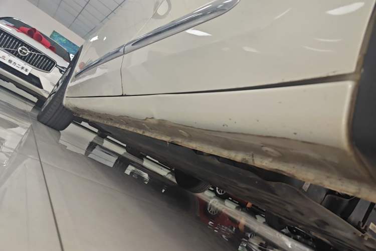Used Wuling Bingo 2023 410 km Lingxi Deluxe Edition Left Side Sill