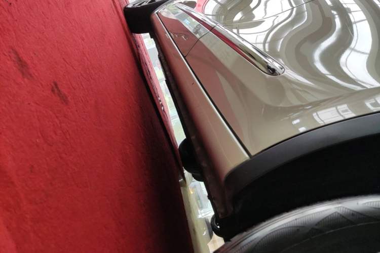 Used Wuling Bingo 2023 410 km Lingxi Deluxe Edition Left Side Sill