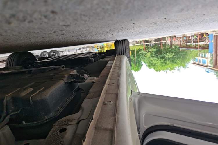 Used Wuling Bingo 2023 203km Light Edition Left Side Sill