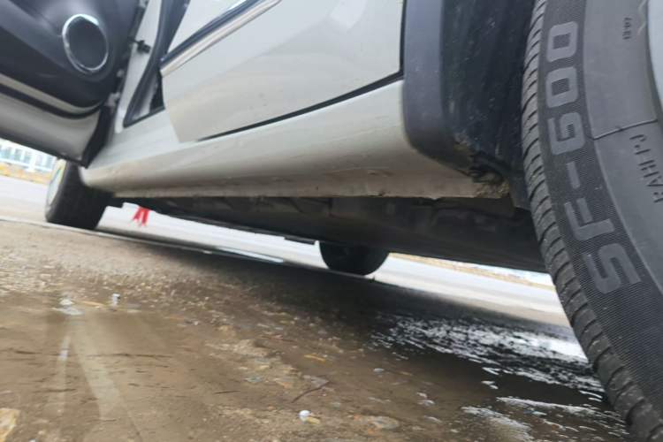 Used Wuling Bingo 2023 333 km Lingxi Connected+ Version Left Side Sill