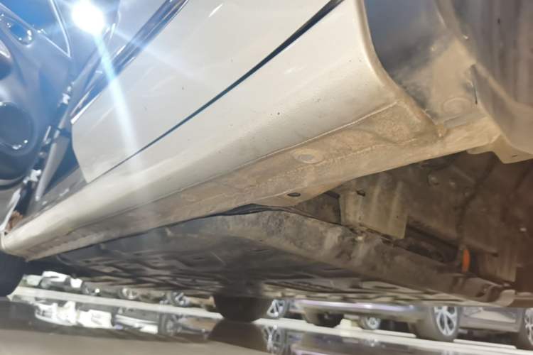 Used Wuling Bingo 2023 333 km Fast-Share Version Left Side Sill