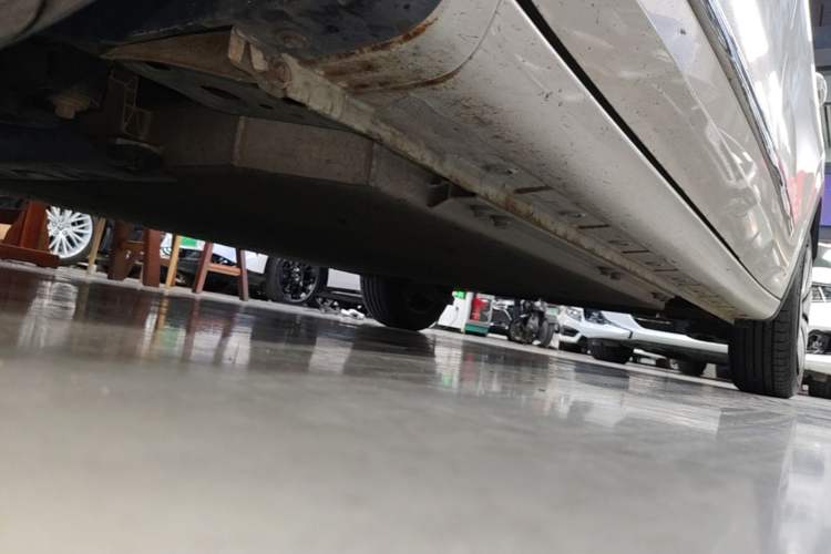 Used Wuling Bingo 2023 333 km Lingxi Connected Version Left Side Sill