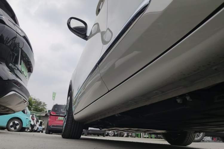 Used Wuling Bingo 2023 410 km Lingxi Deluxe Edition Left Side Sill
