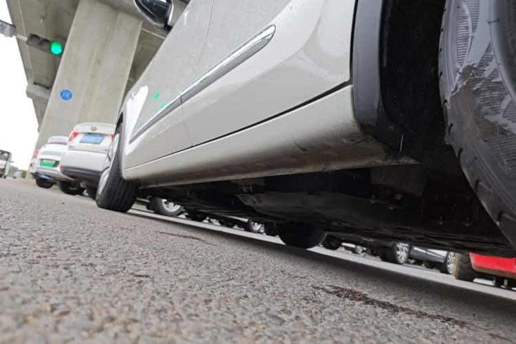 Used Wuling Bingo 2023 203km Comfort Edition Left Side Sill