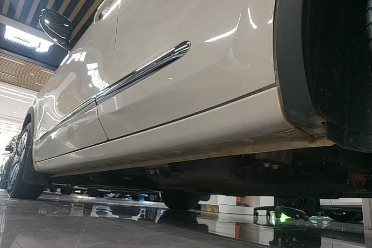 Used Wuling Bingo 2023 203km Comfort Edition Left Side Sill