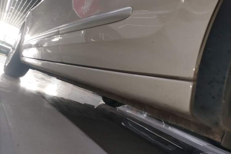 Used Wuling Bingo 2023 333 km Fast-Share Version Left Side Sill