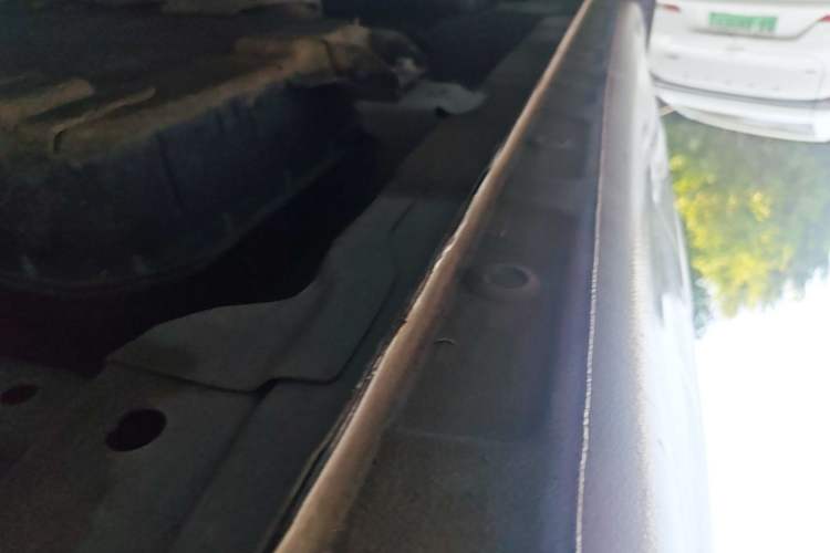 Used Wuling Bingo 2023 203km Light Edition Left Side Sill