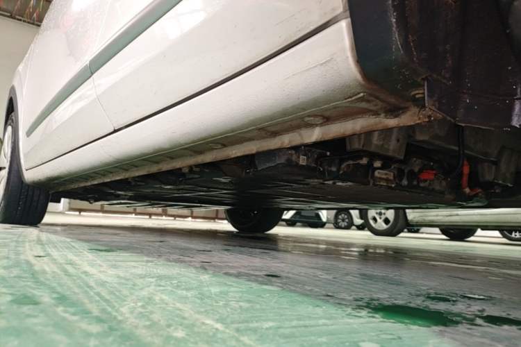 Used Wuling Bingo 2023 333 km Fast-Share Version Left Side Sill