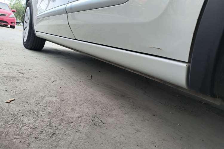 Used Wuling Bingo 2023 333 km Fast-Share Version Left Side Sill