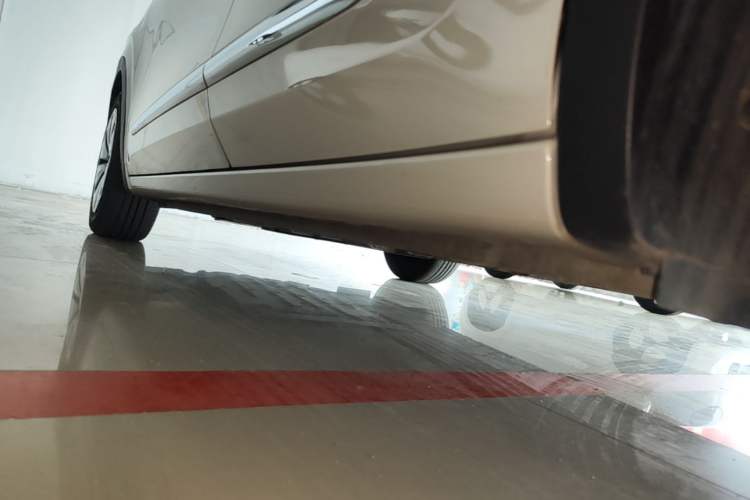 Used Wuling Bingo 2023 333 km Lingxi Connected Version Left Side Sill