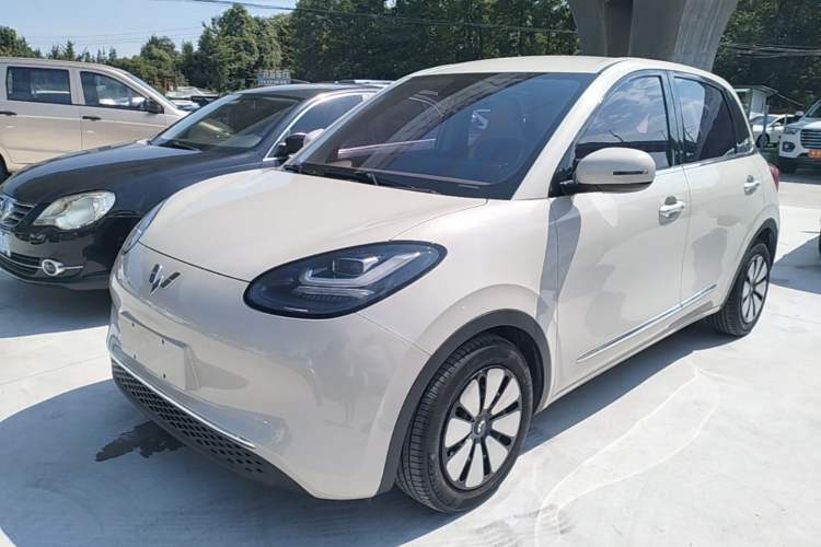 Used Wuling Bingo 2023 203km Comfort Edition Guazi used car, China used car export, Used car for sale, Used cars, Cheapest cars for sale