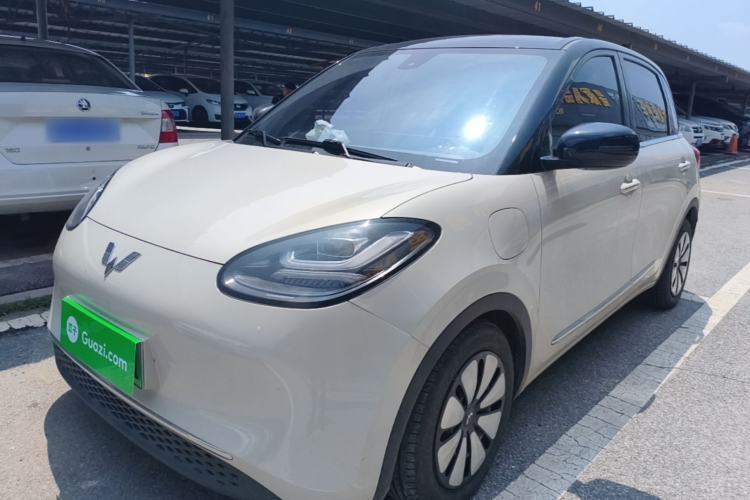Used Wuling Bingo 2023 333 km Lingxi Connected Version Guazi used car, China used car export, Used car for sale, Used Wuling cars, Cheapest cars for sale, Electric vehicle, New energy car