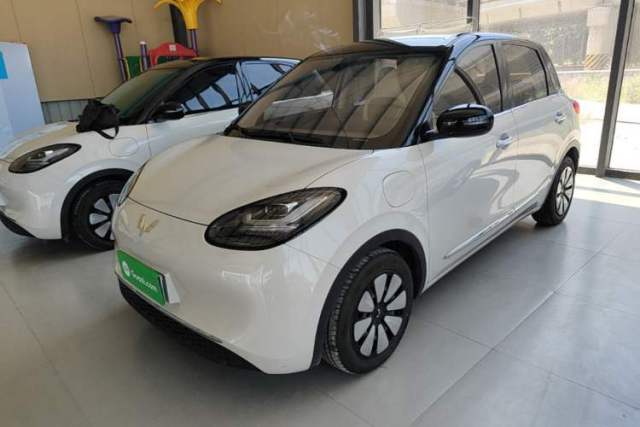 Used Wuling Bingo 2023 333 km Lingxi Connected+ Version