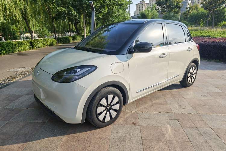 Used Wuling Bingo 2023 333km Enjoy+ Version Guazi used car, China used car export, Used car for sale, Used cars, Cheapest cars for sale