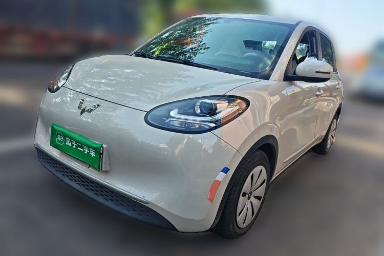 Used Wuling Bingo 2023 203km Light Edition Guazi used car, China used car export, Used car for sale, Used Wuling cars, Cheapest cars for sale, Electric vehicle, New energy car
