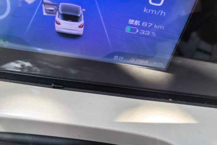 Used Wuling Bingo 2023 203km Comfort Edition Odometer Close Up