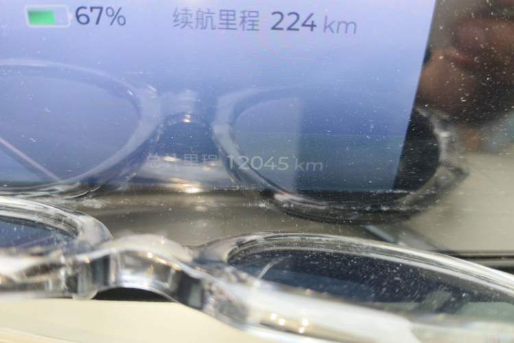 Used Wuling Bingo 2023 333 km Lingxi Connected+ Version Odometer Close Up