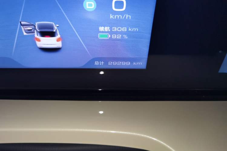Used Wuling Bingo 2023 333km Enjoy+ Version Odometer Close Up