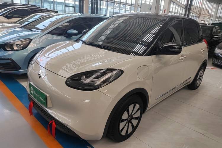 Used Wuling Bingo 2023 333 km Lingxi Connected+ Version Guazi used car, China used car export, Used car for sale, Used  cars, Cheapest cars for sale