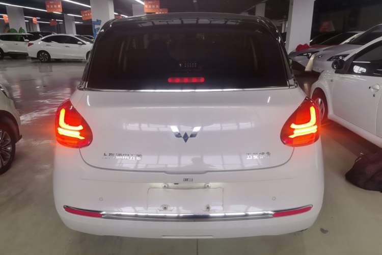 Used Wuling Bingo 2023 410 km Lingxi Deluxe Edition Rear