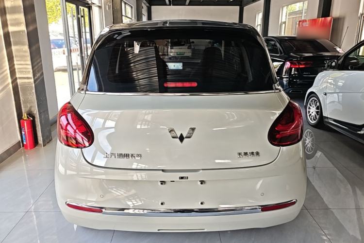 Used Wuling Bingo 2023 333 km Enjoyment Version Rear