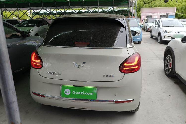 Used Wuling Bingo 2023 333 km Enjoyment Version Rear