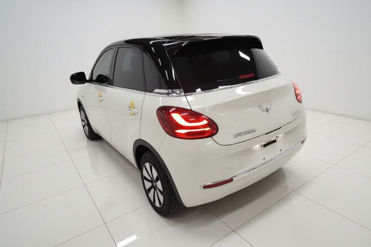 Used Wuling Bingo 2023 333 km Lingxi Connected+ Version Rear Left 45 Deg