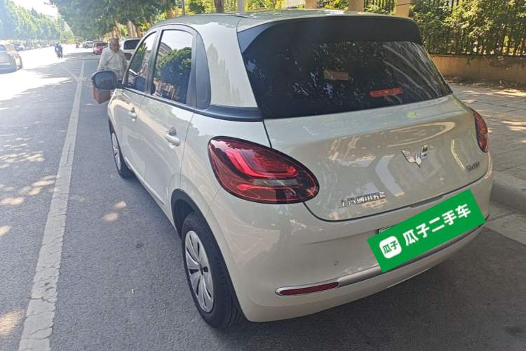 Used Wuling Bingo 2023 203km Comfort Edition Rear Left 45 Deg