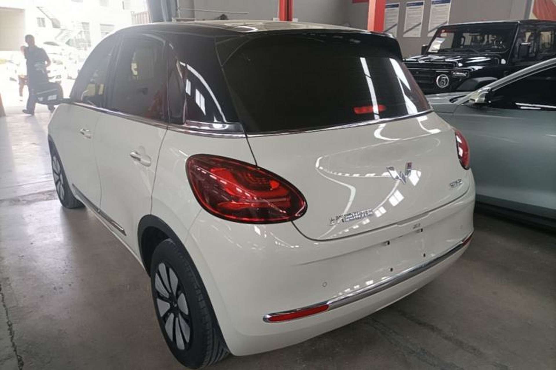 Used Wuling Bingo 2023 333 km Lingxi Connected Version Rear Left 45 Deg