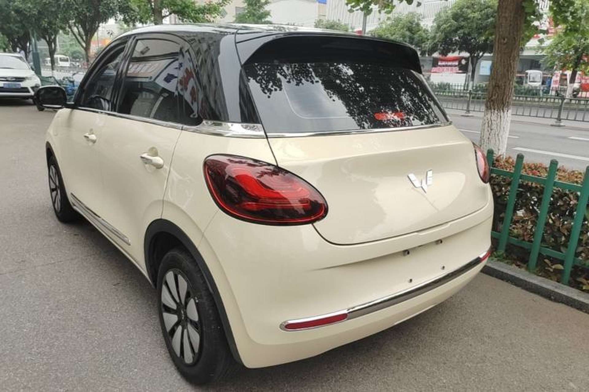 Used Wuling Bingo 2023 410 km Lingxi Deluxe Edition Rear Left 45 Deg