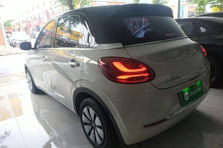 Used Wuling Bingo 2023 410 km Lingxi Deluxe Edition Rear Left 45 Deg