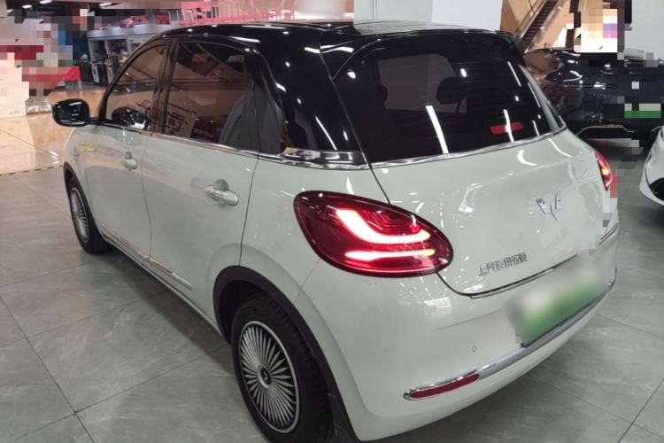Used Wuling Bingo 2023 333 km Lingxi Connected Version Rear Left 45 Deg