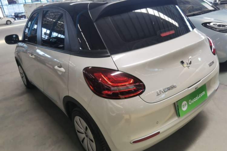 Used Wuling Bingo 2023 203km Light Edition Rear Left 45 Deg
