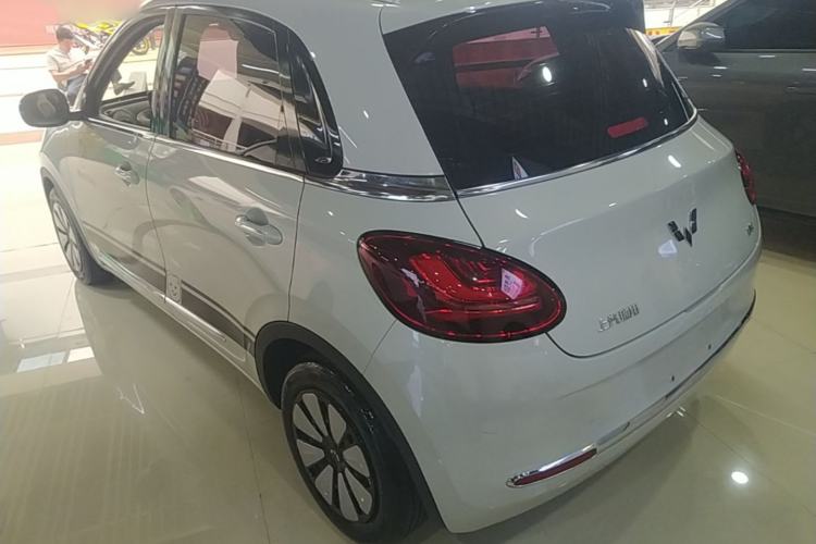 Used Wuling Bingo 2023 203km Comfort Edition Rear Left 45 Deg