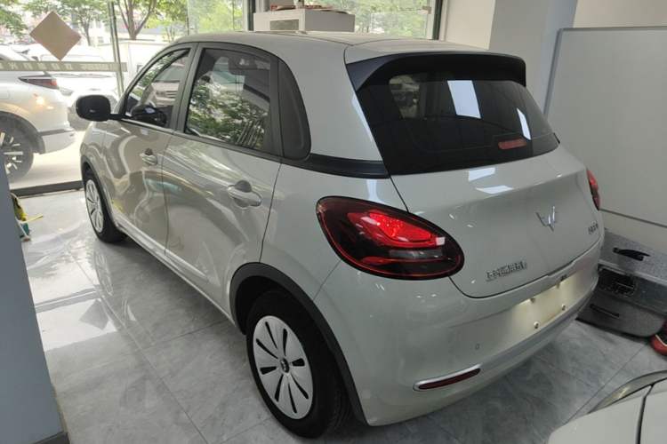 Used Wuling Bingo 2023 203km Light Edition Rear Left 45 Deg