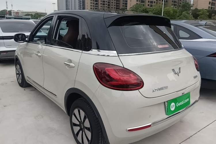 Used Wuling Bingo 2023 333 km Lingxi Connected Version Rear Left 45 Deg