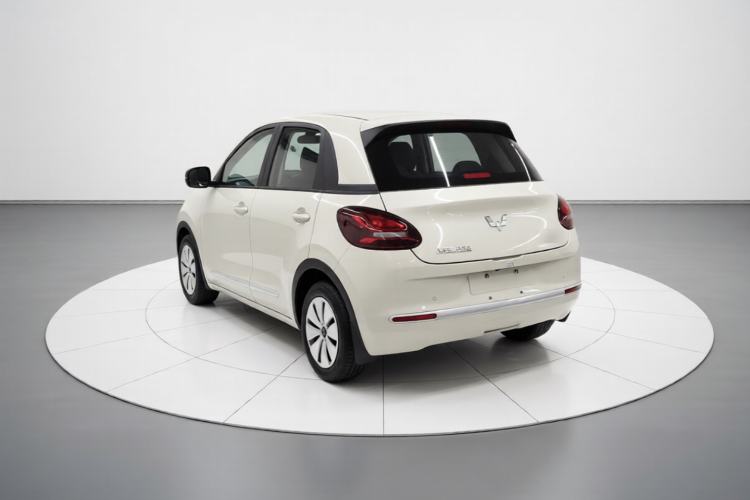Used Wuling Bingo 2023 203km Light Edition Rear Left 45 Deg