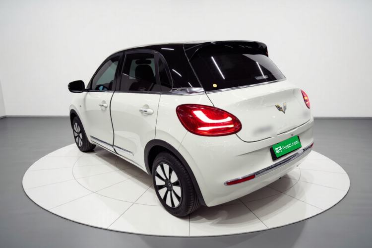 Used Wuling Bingo 2023 203km Comfort Edition Rear Left 45 Deg