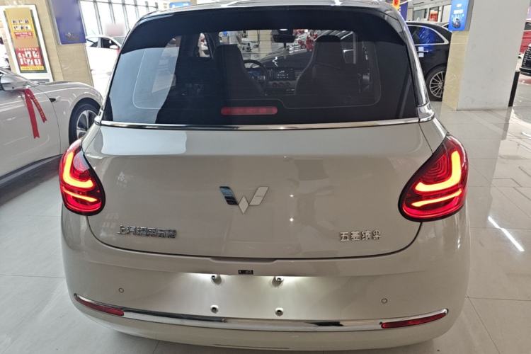 Used Wuling Bingo 2023 333 km Enjoyment Version Rear