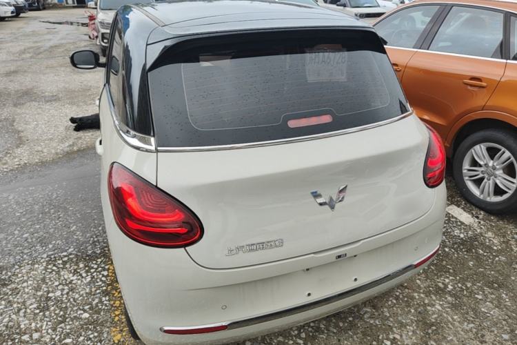 Used Wuling Bingo 2023 410 km Lingxi Deluxe Edition Rear