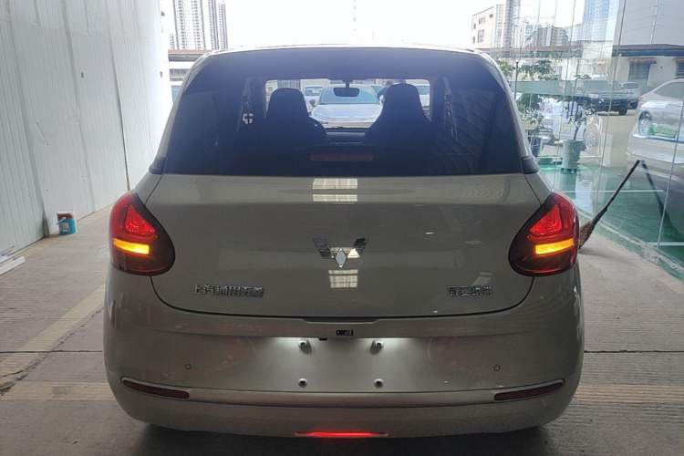 Used Wuling Bingo 2023 203km Light Edition Rear