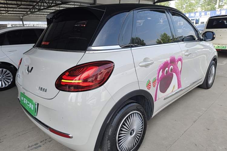 Used Wuling Bingo 2023 203km Comfort Edition Rear Right 45 Deg