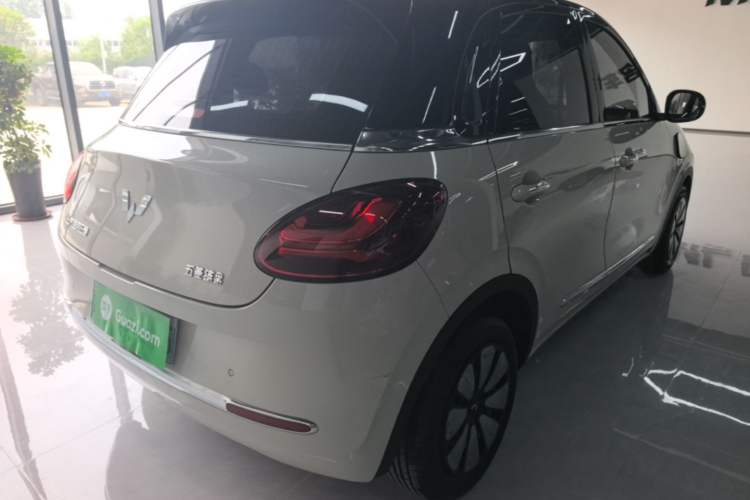Used Wuling Bingo 2023 333 km Lingxi Connected+ Version Rear Right 45 Deg