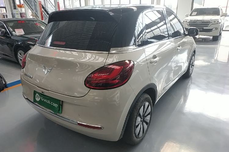 Used Wuling Bingo 2023 203km Comfort Edition Rear Right 45 Deg