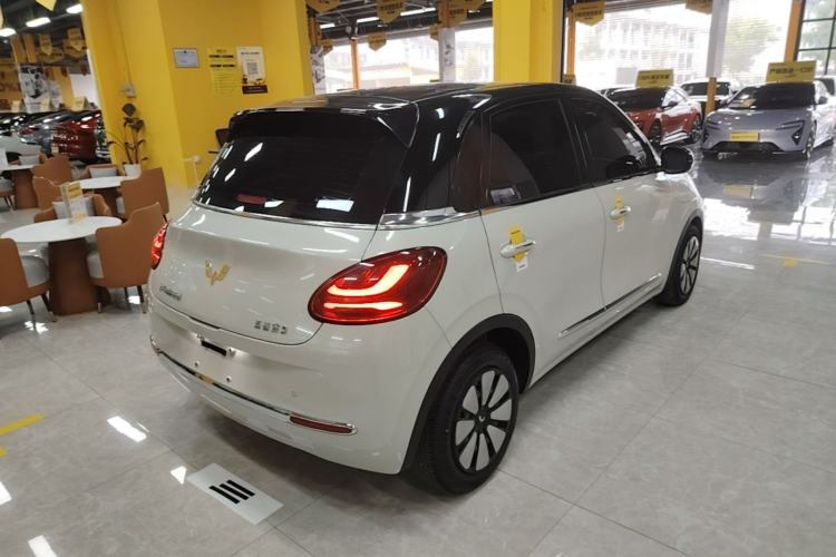 Used Wuling Bingo 2023 333 km Lingxi Connected+ Version Rear Right 45 Deg