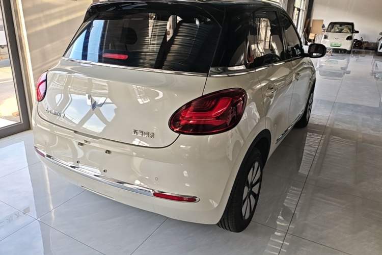 Used Wuling Bingo 2023 333 km Enjoyment Version Rear Right 45 Deg