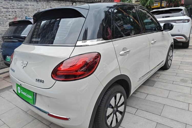 Used Wuling Bingo 2023 333 km Lingxi Connected Version Rear Right 45 Deg